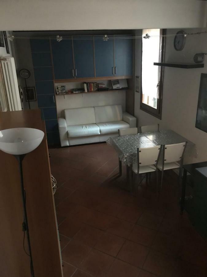 Elena Apartment Ferrara Luaran gambar